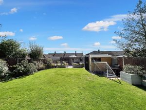 Photo 30- click for photo gallery